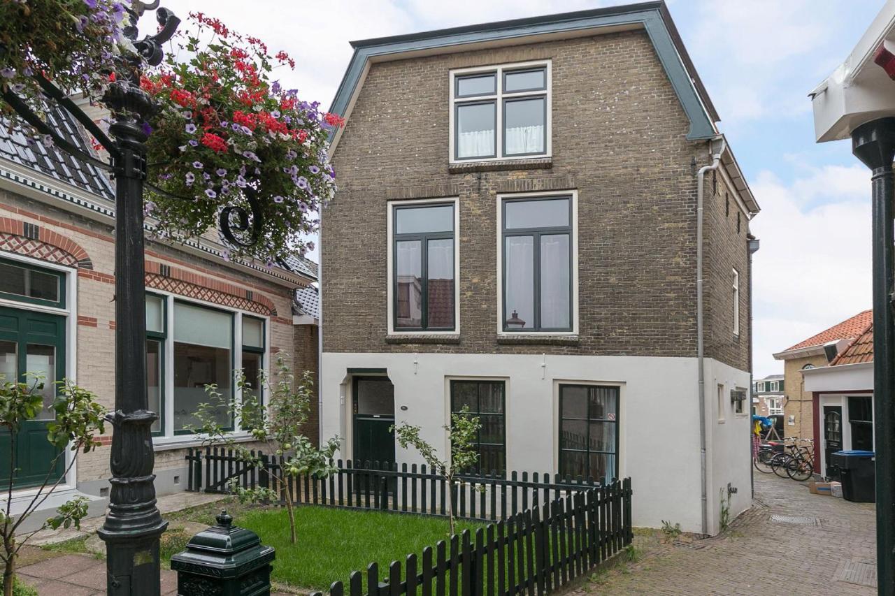 Knus Vertoeven In Een Historisch Pand In Grou. 外观 照片